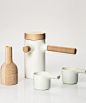 Times是由瑞士设计师FredrikWærnes设计的极简主义设计系列。 该系列包括咖啡壶，杯子，......