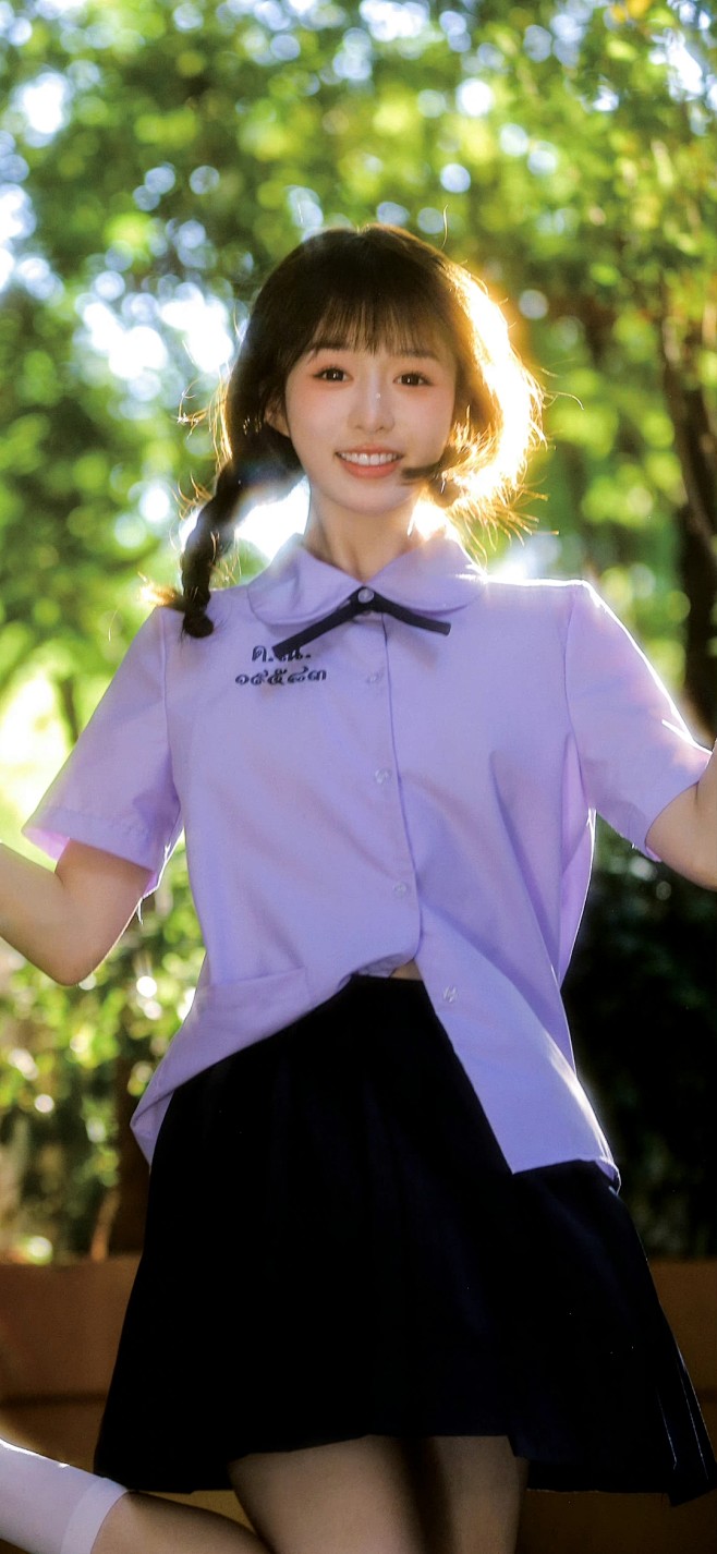 阳光少女
采集@别致的七
cr：贰拾号少...