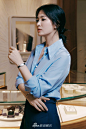 组图：宋慧乔蓝衬衫造型拍珠宝写真 气质优雅恬静 : 韩国女艺人宋慧乔近日为代言品牌拍摄了一组最新宣传照。