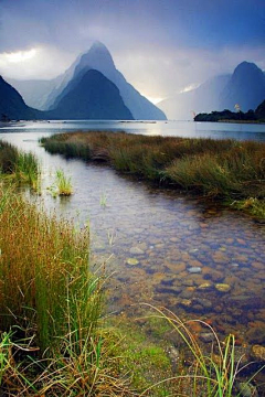 阳光正好啦啦啦采集到Lonelyland-NewZealand