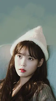 #IU壁纸##IU出道3000天# 
有人想要手机壁纸尺寸的，拿好
