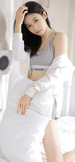 网红美女居家写真手机壁纸(3) - 网页图库手机版