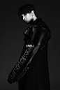 G-Dragon 和 Taeyang 一同为韩国品牌 JUUN.J 拍广告照！黑色魅力帅翻天！