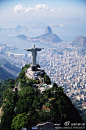 雕像——拥抱众生的爱，里约热内卢，巴西