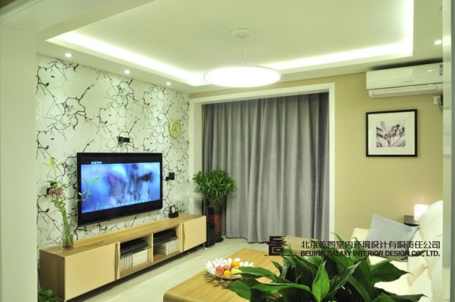 地中海风格客厅电视背景墙装饰效果图欣赏