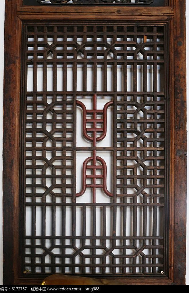 木雕传统中式窗户图片