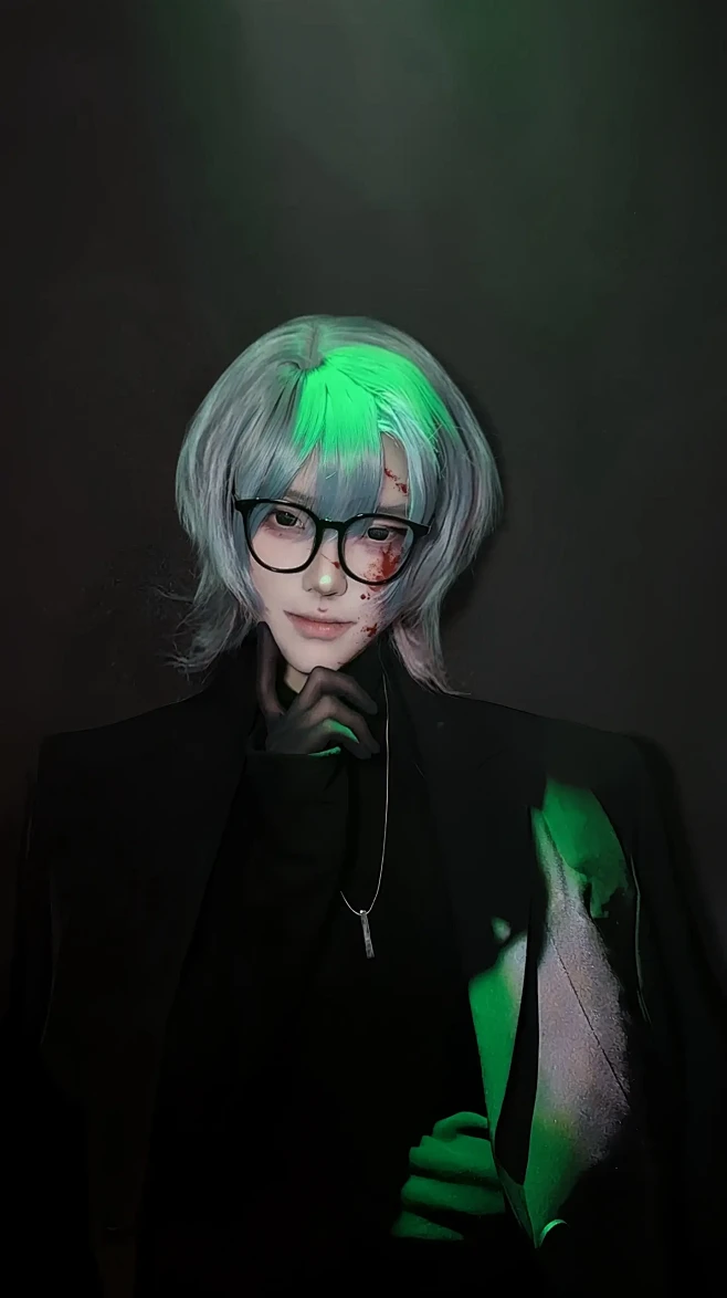 什么贵人所助？一切都是我应得的。#cos #头七怪谈 #刘箐橙@Endorphin，采集@屿堍-花瓣网