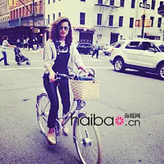 【图】时尚圈私照合辑第4期：It Girl、名媛超亲和，超模精彩生活瞬间最有爱！_第15页_时尚圈私照_海报时尚网