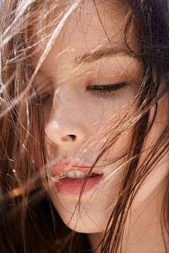 补丁兔采集到艺术午后