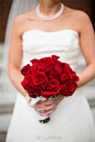 #饰品##婚礼布置##婚礼饰品#[imior.com]婚礼灵感 红、粉、黄、香槟色玫瑰新娘手捧花图片及婚礼搭配 更多:http://www.imior.com/goods/show?gid=5541