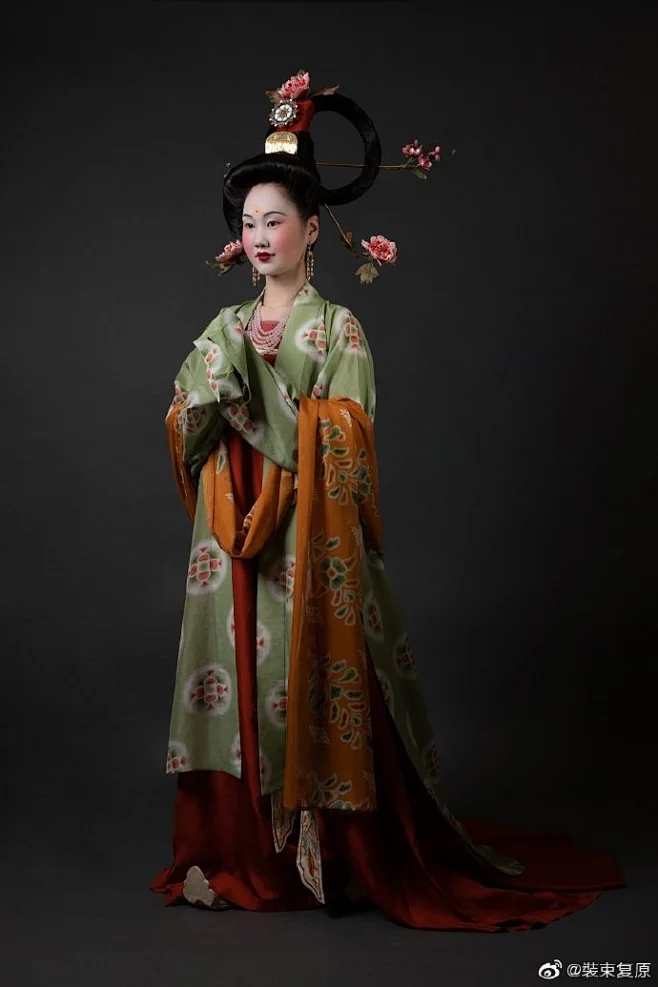 【装束复原】五代—宋初 仕女盛装 -花瓣网