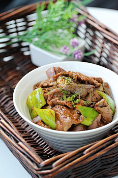 颓废的香菇鸡肉粥采集到美食