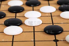 中国围棋，五子棋和围棋棋盘