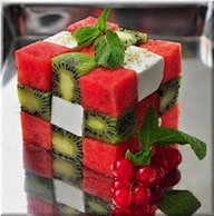 方块水果沙拉