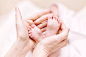 婴儿,母亲,足,特写,手图片ID:VCG41N1162745182