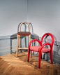 弧形轮廓定义了 thomas sandell 的 goma 椅子系列 made by choice