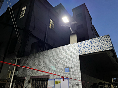 凡素Yile采集到太阳能路灯