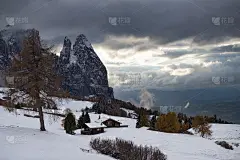 爱佩在吹口哨，多洛米蒂