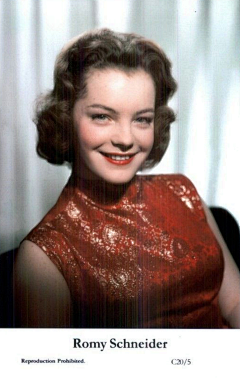 暖阁香箬采集到罗密·施奈德 Romy Schneider