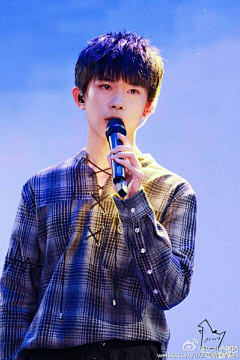 鲨♡采集到易烊千玺
