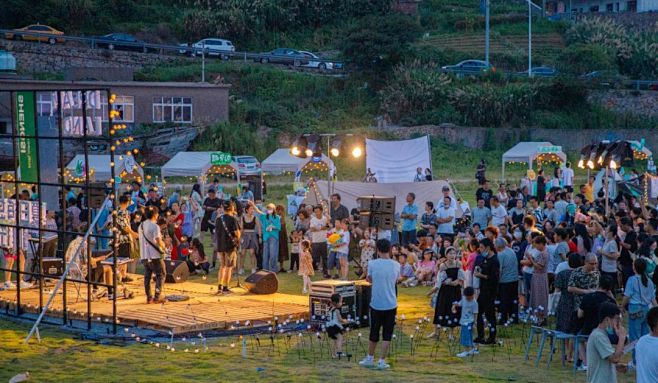 夏日-小舞台-民谣