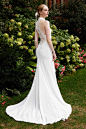 Lela Rose Bridal Fall 2019  Fashion Show : The complete Lela Rose Bridal Fall 2019  fashion show now on Vogue Runway.