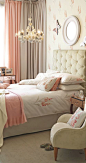 ♔ Pretty Pastel Bedroom: 