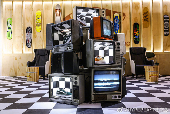 【一万种快闪店】Vans 范得着足道馆