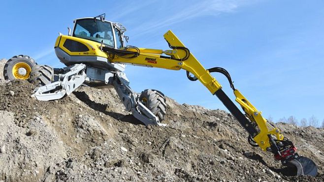 menzimuck全地形挖掘机