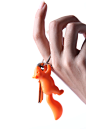 SQUIRREL KEY RING : Let the Squirrel takes care of your keys the way they nature their food, for it will no longer misplace or disappear.