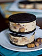 Peanut butter cup ice cream sandwiches #采集大赛#