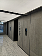 东旭集团总部办公楼导视标识     写字楼标识导视    文化空间导视   电梯楼层索引