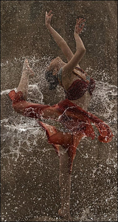 道祀刀舞痕采集到琥珀川上的芭蕾