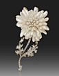 TIFFANY & Co: a 1900 Mississippi pearls flower brooch