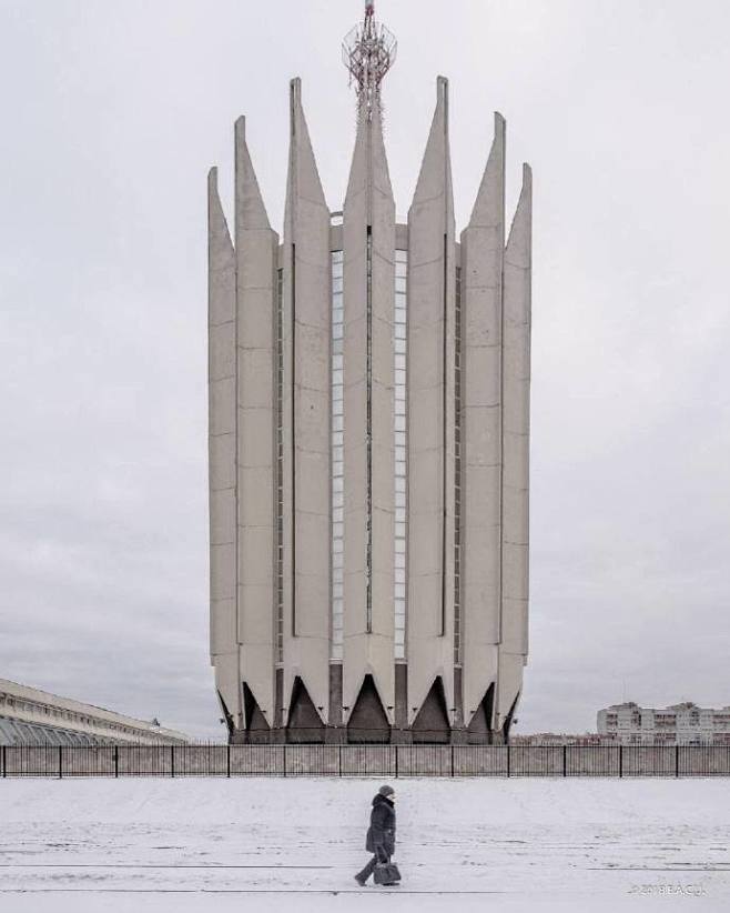 前苏联时期的“社会主义现代主义”建筑
v...