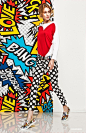 斑点装

  
  
  
Love Moschino作为Moschino的副线品牌，比主线更加大胆有趣。连环画印花在2014春夏系列占据主导地位，如出现在t恤、连衣裙、紧身裤上的“Bang”、“Love”、“Smack”和“Wow”。继续用虚拟的唇形印花、充满幻想的半圆点半条纹的定位印花向艺术致敬。经典的Love Moschino的小女人通过流行色彩的重新演绎，呈现了一个全新的女英雄的形象，而彩色花朵、大圆点以及条纹共同拼凑出飘逸喇叭裙上的印花图案。

这一季包含了多种色彩元素。从白黑红的渐变色到像绿色