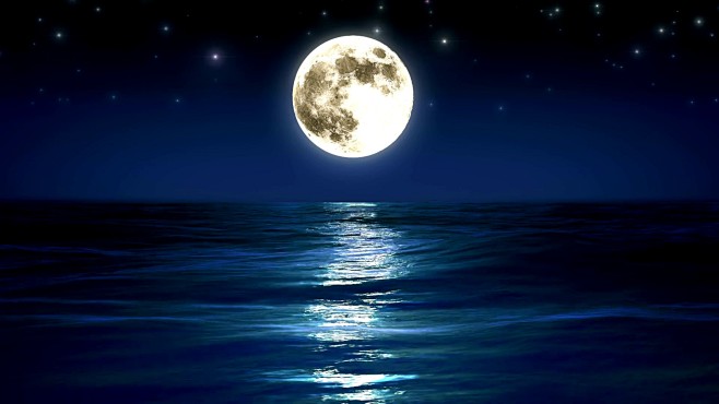 大海和月亮。夜空。循环动画。  1080