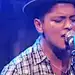 好听屎!谁要是对我唱这首歌..我就嫁了!!!!!!!!!!!嫁了嫁了!!!!! Bruno Mars - Nothing On You (live) 中英字幕_视频在线观看 - 56.com