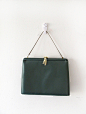 Vintage Andrew Geller 绿色晚宴小手包，适合搭配复古裙。 售价:369元