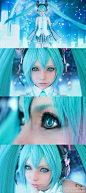 FFMIKU？上个月美国的初音EXPO上出现过野村哲也X初音未来的宣传图，如今SQUARE ENIX官方出品PV也正式解禁。带有浓郁最终幻想风格的初音，后续还会有什么其他动作呢？|最终幻想MIKU？！（初音ミク×野村哲也）合作PV【高画質】