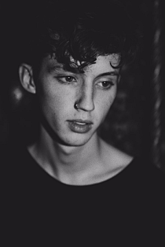 DeepCold采集到Troye Sivan