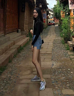 迪丽亚扎幂·唐薇采集到街拍