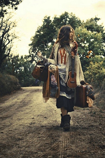 吉卜赛女人热情奔放敢爱敢恨的迷人性格在卡门和大篷车里的小辣椒的