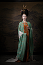 桑纈 【五代江南—南唐宫月】红绿色飞蛾宝花纹大袖衫裙 （定金）-淘宝网