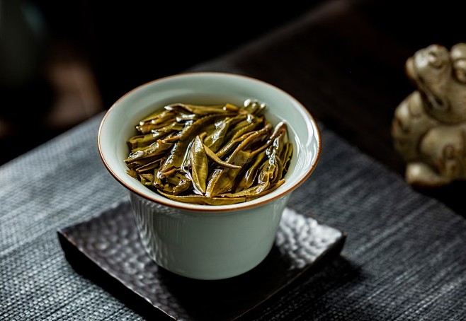 2016年的冰岛南迫古树茶-爱上普洱茶-...