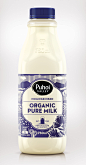 Puhoi Organic Milk : This organic milk range certainly has an interesting story to tell. 
Unified Brands was tasked to create the premium organic milk range for 
Puhoi Valley, aiming to capture the brand’s history while also highlighting 
the its credenti