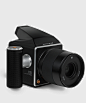 hasselblad V1D 4116 concept has classic pinhole style : hasselblad V1D 4116 concept has a modular, square format (75 mp) influenced by the classic 'V camera'.
