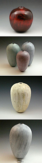来自美国宾夕法尼亚的艺术家Andy DiPietro采用当地木柴雕制的各种精美花瓶。