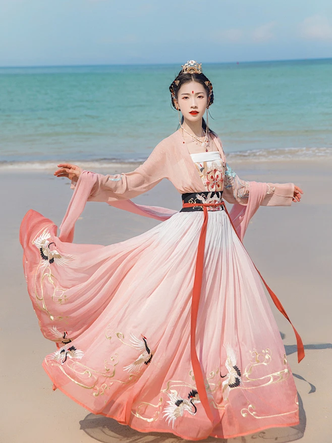 汉尚华莲灵语鹤齐腰对襟襦裙传统汉服女夏渐变6米摆12只仙鹤刺绣-淘宝网-花瓣网