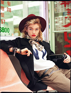 fishair采集到Stella Maxwell